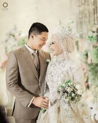Pernikahan Bukan Mewah Tapi Berkah 2019 Idewedding Di 2020 Foto Pengantin Pernikahan Foto Perkawinan