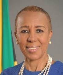 Bernice Moore's Instagram, Twitter & Facebook