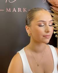m a d d y , Wearing ‘Kate’ Sand Studio lashes, Link in bio to book with me  💁🏼‍♀️ @thebeautymark.official