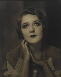 Mary Pickford photographed by Edward Steichen, 1924. : r/1920s