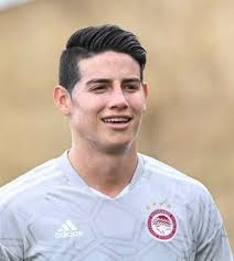 James Rodríguez enternece a Colombia con una fotografía junto a Samuel, su  hijo menor