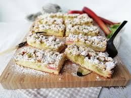 Rhabarber Streusel Kuchen Von Mickyjenny Chefkoch Streusel Kuchen Kuchen Rezepte Einfach Kuchen Rezepte