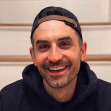 Laura Allen (@mrsallenreads5)