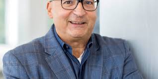 Ford Motor Co. Fund president to retire at year's end