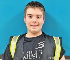 Matt Nussbaum's Instagram, Twitter & Facebook