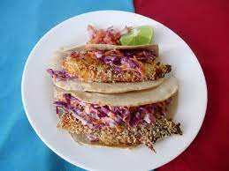 You are going to love how easy this baja fish tacos recipe is and bonus, almost all the components can be prepped and refrigerated. Tacos De Peixe Assado Stardew Valley Fish Taco Crispy Bass E Coleslaw Cores E Sabores