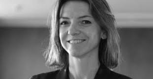 Avec Laurence Boone, Axa recrute (encore) un conseiller économique de  l'Elysée