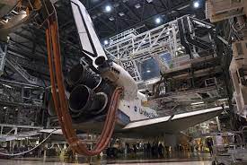 Orbiter processing facility (opf) is a class of hangars where u.s. File Platforms Around Endeavour In Orbiter Processing Facility 2 Jpg Wikipedia
