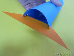 Crearea navetei spatiale a reprezentat inceputul unei noi ere a explorarii spatiului.in trecut, navele spatiale erau folosite doar o singura data. Astronaut Ma Fac Cum Construiesti O Nava Spatiala Din Hartie Video Suntparinte Ro