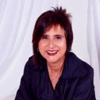 Lisa Spellman's Instagram, Twitter & Facebook