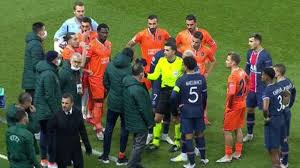 Flashscore.es proporciona marcadores en directo del psg, resultados parciales y finales, clasificaciones y detalles de los partidos (goleadores, tarjetas, comparación de cuotas, etc.). Video El Basaksehir Abandona El Partido Contra El Psg Por Un Presunto Insulto Racista Del Arbitro