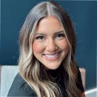 Abby Petrone's Instagram, Twitter & Facebook