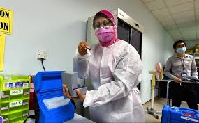 It is located in bandar tun razak, kuala lumpur and is administered by universiti kebangsaan malaysia (ukm). Hctm Hkl Doctors Getting Covid 19 Shots After Complaint Over Delay Codeblue