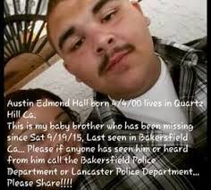 Robin Lage's Instagram, Twitter & Facebook