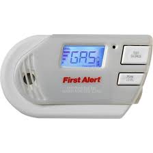 A carbon monoxide detector will sound an alarm if it detects co gas nearby. First Alert Plug In Explosive Gas And Carbon Monoxide Alarm White Gray Gc01cn Best Buy