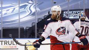 Jun 26, 2021 · although they're out, there are two former blue jackets who will have the chance to win their first stanley cup: David Savard Got Some Blood On His Jersey Hockey