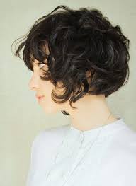 25 Chic Short Hair Photos Short Hair Styles Chic Short Hair Hair Styles