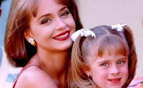Gabriela spanic reveló detalles de su participación en 'la usurpadora' foto: Gaby Spanic Y La Nina De La Usurpadora 20 Anos Despues