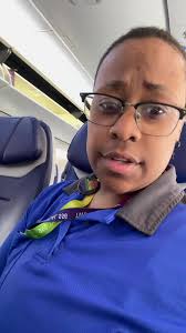 Una mirada a la vida como asistente de vuelo en TikTok