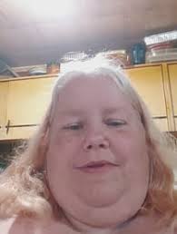 Angela Halterman's Instagram, Twitter & Facebook