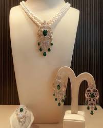 عقدلؤلؤ تعليقة فضة ايطالي مرصع زمرد زركون ميكرو فضة Silver Silvers Pearls ياقوت زمرد عقيق يماني عقيق زفاير لؤلؤ Diamond Necklace Jewelery Necklace