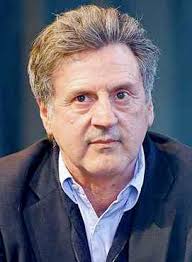 #emmanuellebéart #danielauteuil #nellyauteuil avec de tel parent on ne peut qu'etre beau et ceci est bien le cas de nelly auteuil. Daniel Auteuil Wikipedia