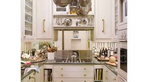 Lösungen für kleine küchen setzen daher als erstes an folgender frage an: Land Kuche Ideen Fur Kleine Kuchen Youtube