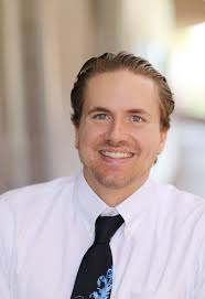 Biography: Duncan Pelly