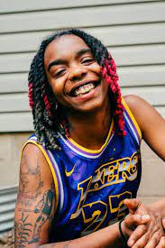 Nakia Neal's Instagram, Twitter & Facebook