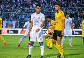 4501 forbes blvd., suite 130 lanham, maryland 20706 t: Foto Launching Jersey Dan Perkenalan Pemain Arema Fc Musim 2020