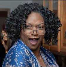 Lisa Dorsey's Instagram, Twitter & Facebook