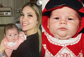 Virginia Fonseca celebra 2 meses de José Leonardo, mas semelhança dele com  irmã rouba cena