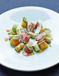 Gnocchis D Anne Sophie Pic Pour 4 Personnes Recettes Elle A Table Recette Recette Gnocchi Recettes De Cuisine Gnocchis