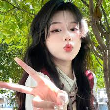 ROADSTAIRS Trang trí phòng ngủ nhỏ Đầu giường Văn phòng Thạch anh im lặng