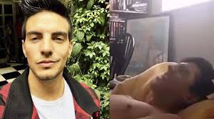 Video sexual masturbándose pack Vadhir Derbez esto dice al respecto como si  fuera la primera vez