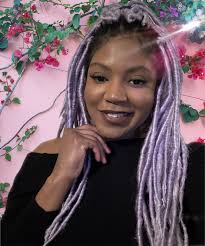 Katrice Willis's Instagram, Twitter & Facebook