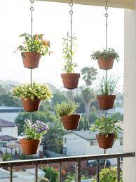 30 Indoor Suspended Planters You Can Make Yourself Small Balcony Garden Garden Decor Projects Hanging Plants