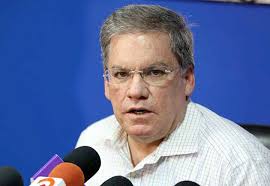 In het Nicaragua van Ortega figureren priesters als menselijk schild om  bloedvergieten te voorkomen