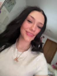 Tessa Bishop's Instagram, Twitter & Facebook