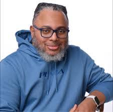 Ted Travis's Instagram, Twitter & Facebook