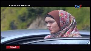 Mengisahkan raisya, gadis muda yang spontan, selamba dan mata duitan. Hanni Ramsul Sayang Papa Saya Tak Facebook