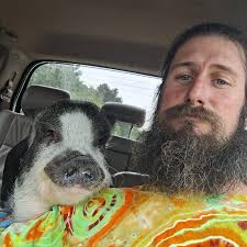 The driver has to follow the rules not the mother defending his son..