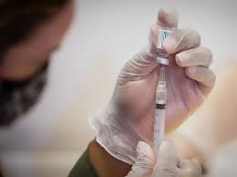 Singapore has been lauded as one of the successful countries in handling the coronavirus pandemic. Singapore To Continue Giving Mrna Vaccines For Young Men Expert Committee Business Standard News