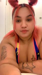 Nay nay🦋 (@naleashahicks)