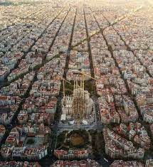 Discover the history of barcelona cathedral. This View Of Barcelona Oddlysatisfying