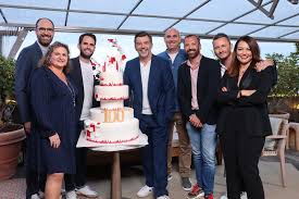 Maybe you would like to learn more about one of these? Stephane Plaza Ca Fait 15 Ans Que Je Suis Sur M6 J Ai Commence A Gagner Plus A La Tele Que Dans L Immobilier Au Bout De 8 Ou 9 Ans Gq France
