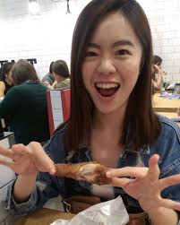 Chan Ning 陈宁- I treat food seriously. 🍗💯