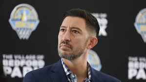 Kansas high school football player dies after collapsing at game