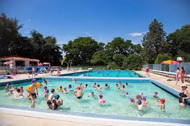 Piscine Communale De Plein Air De Champtoceaux Oree D Anjou Osezmauges Tourisme Et Developpement En Val De Loire