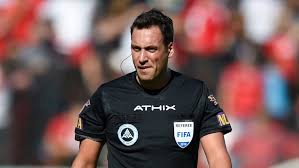 The argentine referee fernando rapallini will direct next tuesday, june 22, the match of the last day of group d of the eurocup between croatia and scotland. Fernando Rapallini Suspendido Por Un Mes Por El Tribunal De Disciplina Tyc Sports